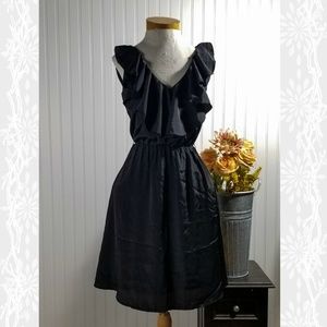 | h&m | black ruffle front dress